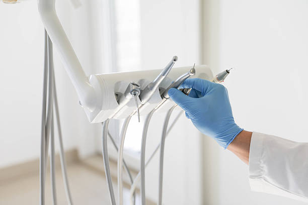 24/7 Emergency Root Canal Treatment experts in Lakewood, IL